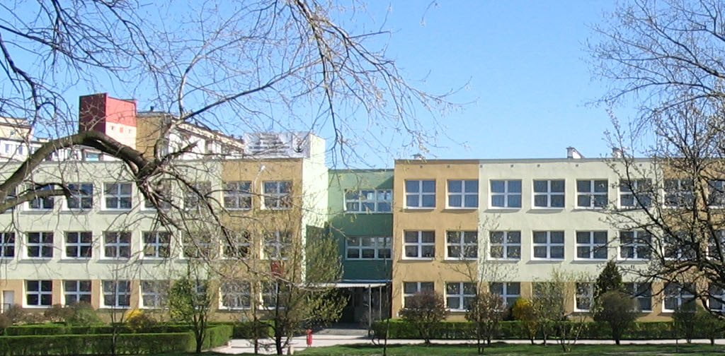 Zespół Szkół nr 2 w Lubinie – 3 szkoły ponadpodstawowe i 5 różnic między nimi